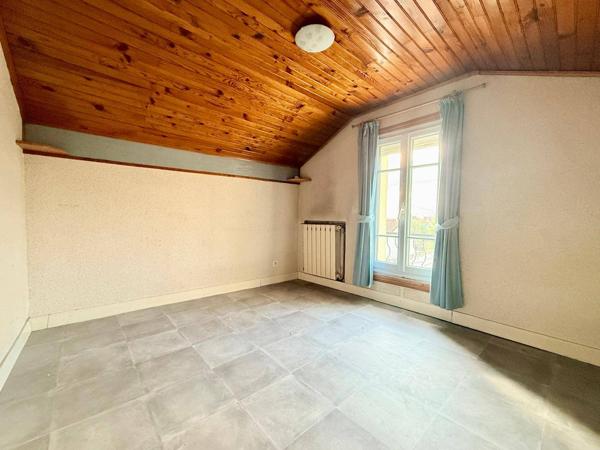 MAISON INDIVIDUELLE - GRAND TERRAIN  PLIEN SUD ARGENTEUIL