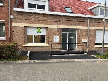 Divers à louer à Saint-Sylvestre-Cappel dans le Nord (59114), ref : S5388 place de l'église