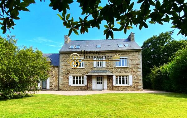 Maison 9 pièce(s) 215 m2