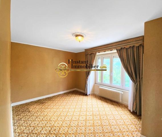 Maison 9 pièce(s) 215 m2