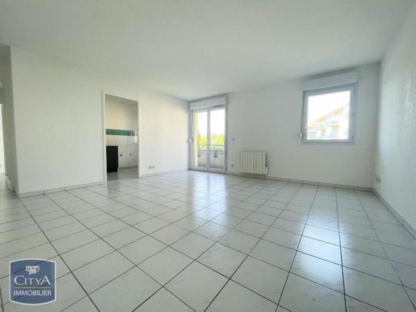 Appartement à louer 3 pièces 65.93m²