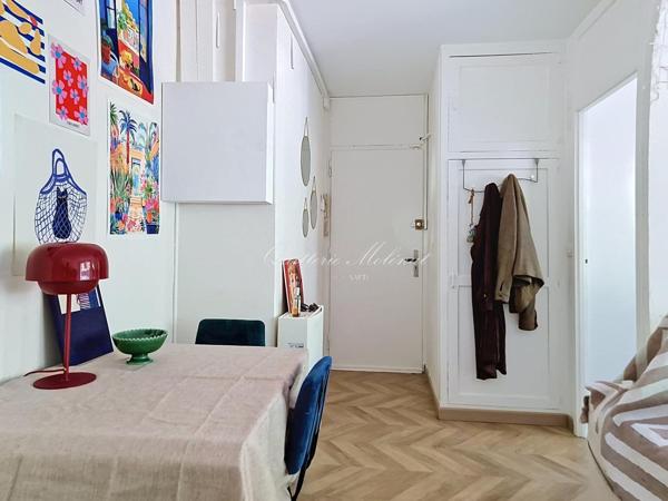 Appartement rénové de 3 pièces avec balcon