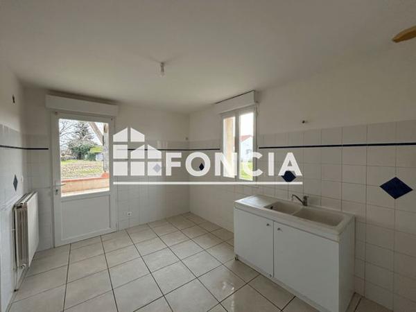 Location Maison 5 pièces 145 m² - 1721 CHEMIN DE LA COLOMBE Moissac 82200