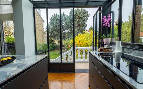 Maison à vendre    7 pièces •  Le Raincy