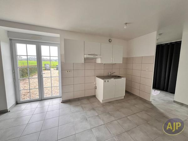 Location maison Arradon : 881 € - AJP Immobilier Vannes