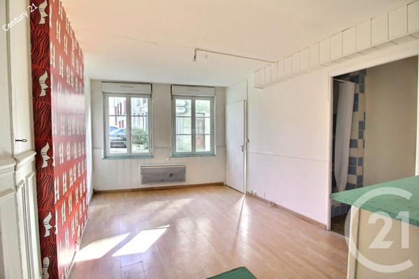 Immeuble à vendre  117 m2 CONDE EN BRIE - 02