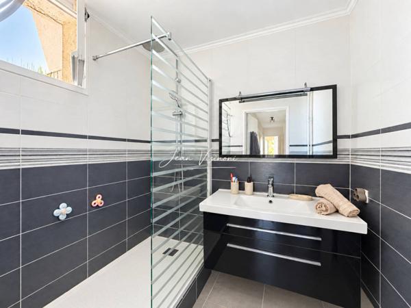 Appartement à vendre 4 pièces de 66 m²