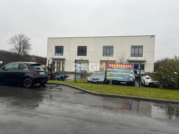 Bailly-Romainvilliers (77700) Locaux commerciaux