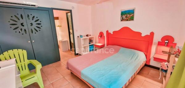 Studio T1 INVESTISSEUR À SAINTE-ANNE (Martinique)