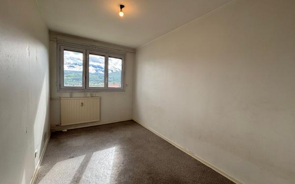Appartement à vendre    3 pièces • 62,59 m2 Échirolles