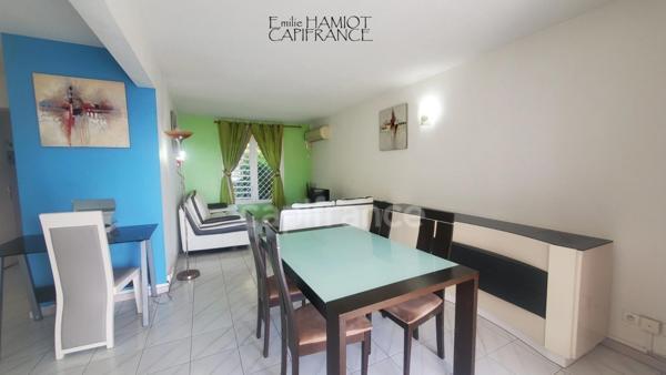 Appartement au 1er étage - 3 pièces avec terrasse et vue mer