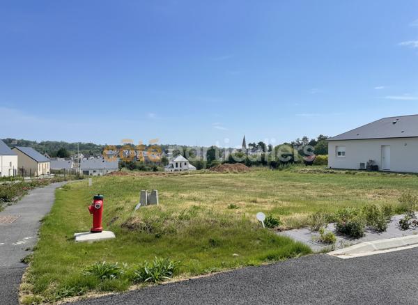 Vente
                Terrain560 m² - TREVIERES (14710)