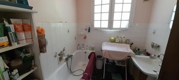 Propriété au Cadre Idéal à Creysse !