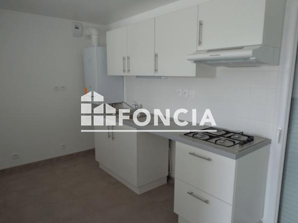 Location Appartement 2 pièces 61.1 m² - 185 RUE NATTIER Brest 29200