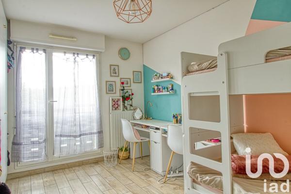 Appartement 3 pièces de 57 m² à Sarcelles (95200)