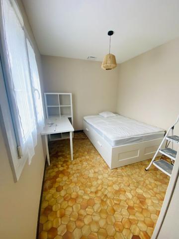 Appartement Saint Jean De La Ruelle 1 pièce(s) 21 m2