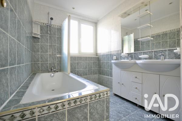 Appartement à vendre 3 pièces 56,09 m² Carrières-sous-Poissy