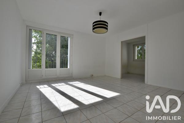Appartement à vendre 3 pièces 56,09 m² Carrières-sous-Poissy