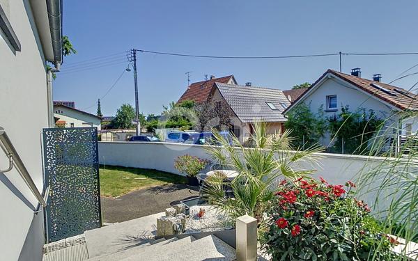 Maison à vendre    5 pièces •  Battenheim