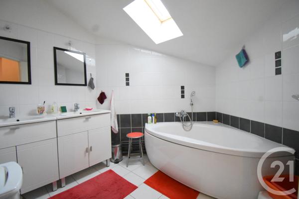 Maison à vendre  4 pièces - 111 m2 VICHY - 03