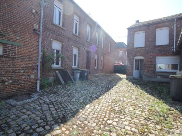 Maison - Cambrai - Réf.:3041 ENSEMBLE DE 2 IMMEUBLES AXE CAMBRAI-SAINT QUENTIN