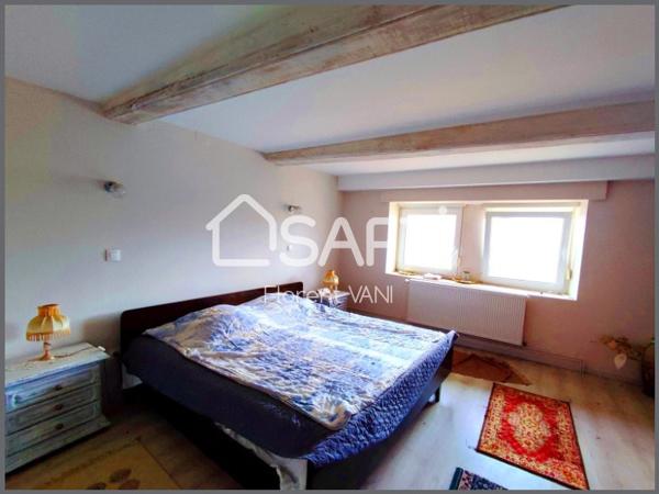 Maison de village avec ancienne exploitation