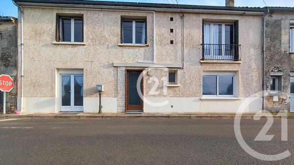Maison à vendre  4 pièces - 139 m2 ST SULPICE DE COGNAC - 16