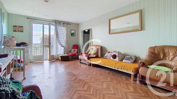 Maison à vendre  4 pièces - 139 m2 ST SULPICE DE COGNAC - 16