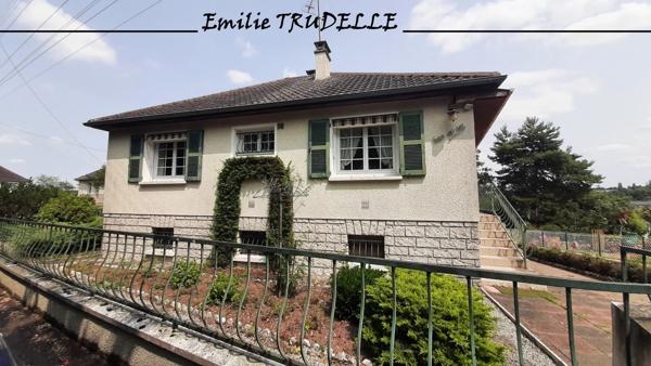 Dpt Sarthe (72), à vendre SAINT CALAIS maison P3, 1/2 chambres, terrain clos 483 m² et sous-sol