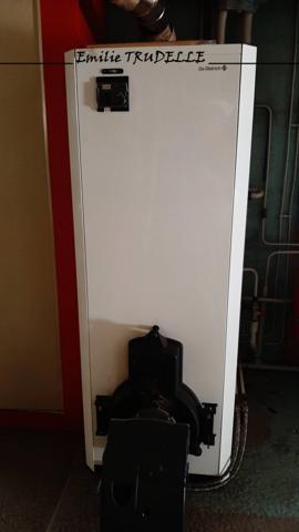 Dpt Sarthe (72), à vendre SAINT CALAIS maison P3, 1/2 chambres, terrain clos 483 m² et sous-sol