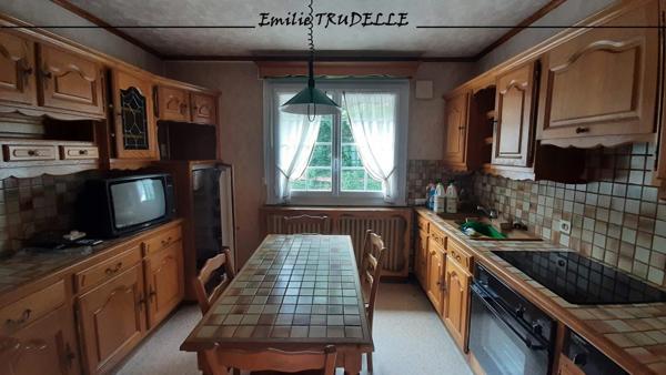 Dpt Sarthe (72), à vendre SAINT CALAIS maison P3, 1/2 chambres, terrain clos 483 m² et sous-sol