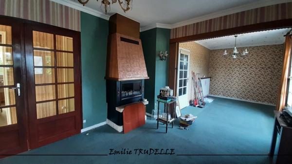 Dpt Sarthe (72), à vendre SAINT CALAIS maison P3, 1/2 chambres, terrain clos 483 m² et sous-sol