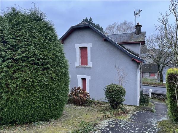 Maison à vendre |  Ussel |  5 pièces | 89 m²