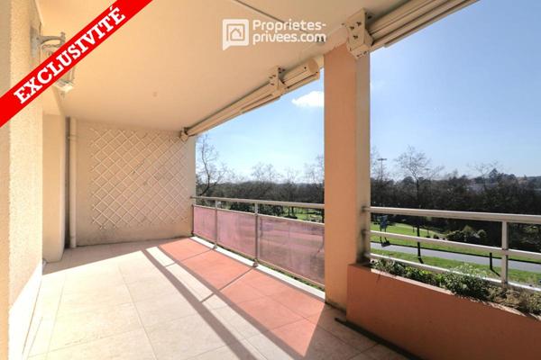 Appartement Cholet 5 pièce(s) 97 m2