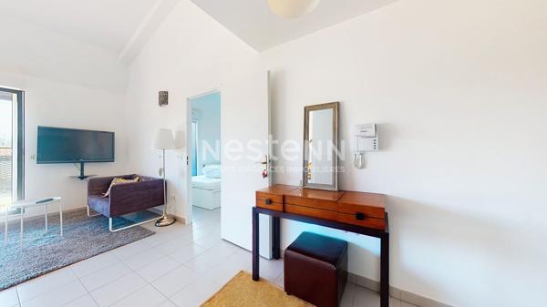 A VENDRE APPARTEMENT 3 PIÈCES DERNIER ÉTAGE AVEC TERRASSE PLEIN SUD-OUEST À CHILLY-MAZARIN