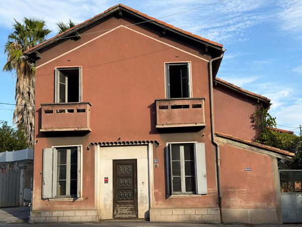 Maison indépendante à rénover 5 pièces - Avenue de Palavas