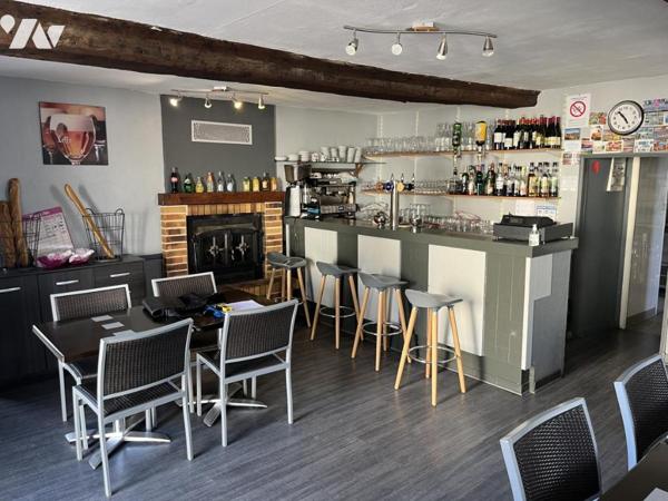 Ensemble immobilier - bar-restaurant et habitation - CEAUCE