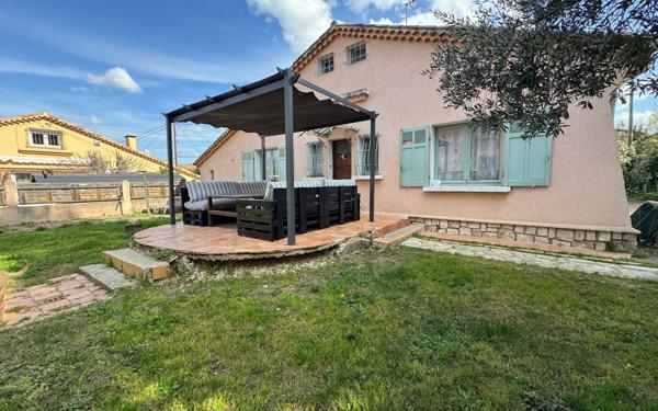 Maison à vendre    4 pièces • 93,60 m2 Aix-en-Provence