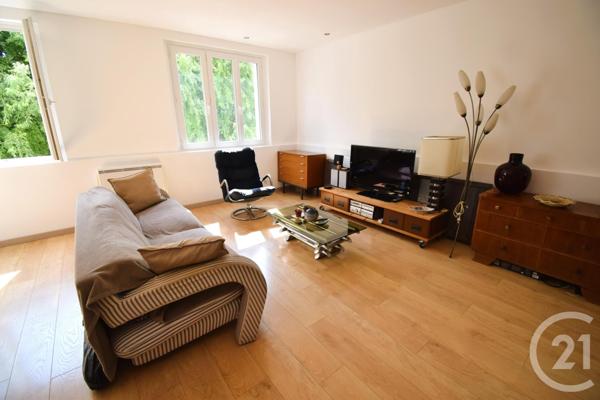 Appartement T3 à vendre  3 pièces - 58,44 m2 VILLEFRANCHE SUR SAONE - 69