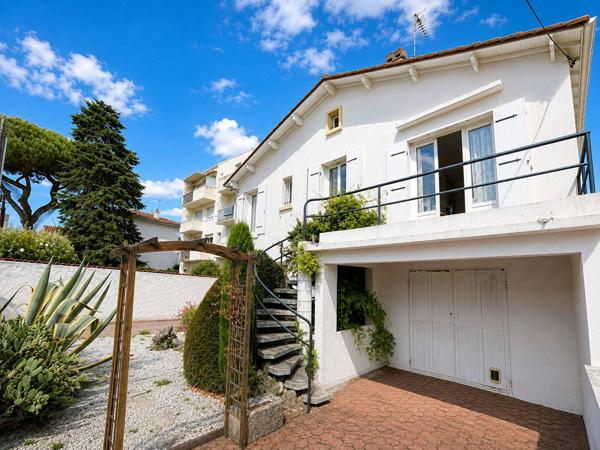 MAISON à ROYAN