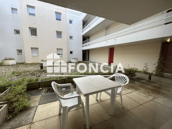 Location Studio meublé 21.94 m² - 4 RUE DE LA SOLE La Rochelle 17000