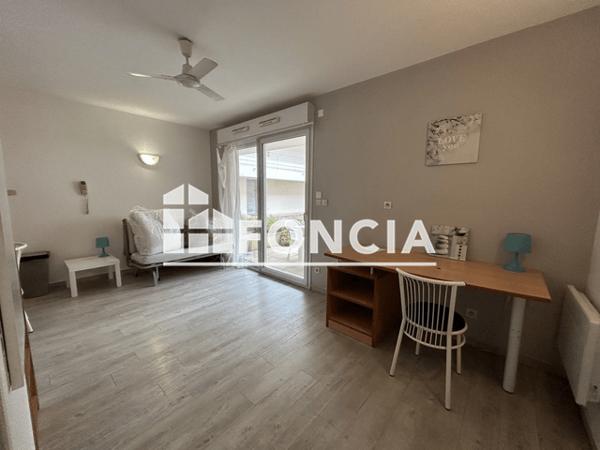 Location Studio meublé 21.94 m² - 4 RUE DE LA SOLE La Rochelle 17000