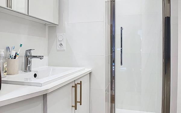 Appartement à vendre    4 pièces • 86,19 m2 Issy-les-Moulineaux