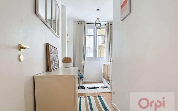 Appartement à vendre    4 pièces • 86,19 m2 Issy-les-Moulineaux