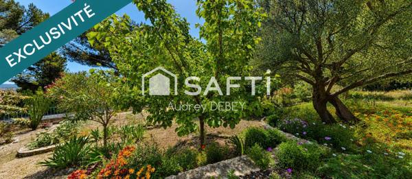 L'EXCEPTION PREND TOUT SON SENS LORSQU'UNE ADRESSE RÉUNIT EMPLACEMENT, VUE ET PATRIMOINE. SANARY-SUR-MER
