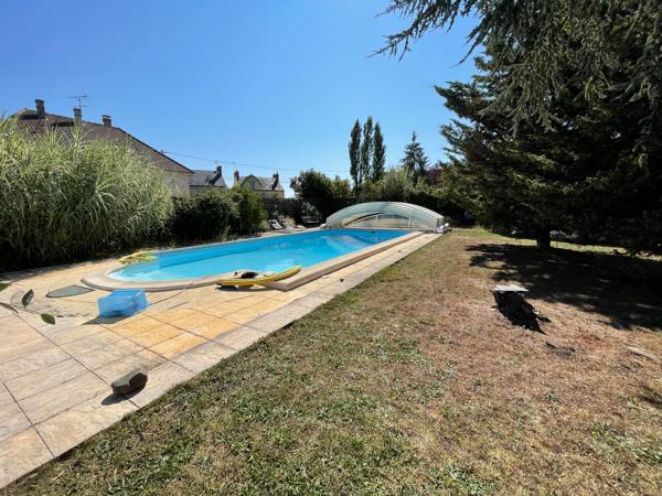 Maison 11 pièces 279.07 m2