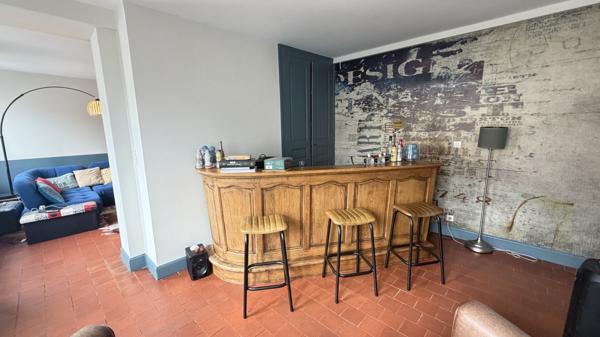 Maison 11 pièces 279.07 m2