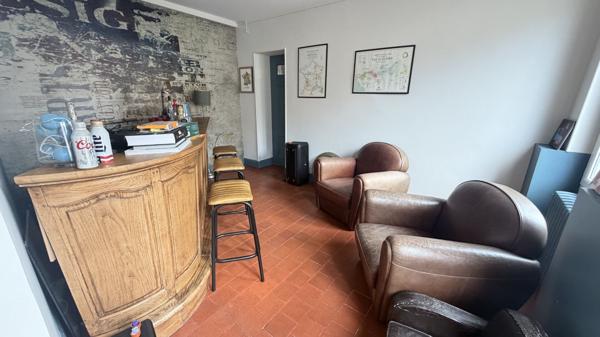 Maison 11 pièces 279.07 m2