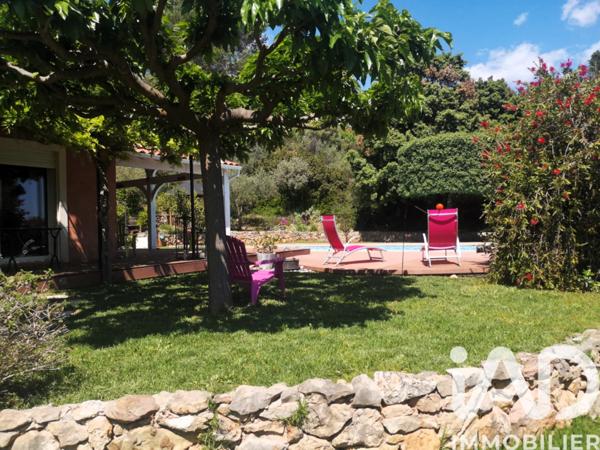 Maison à vendre 5 pièces 126 m² Cuers