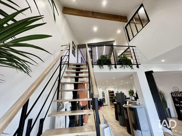 Location boutique/local commercial 110 m² Mennecy